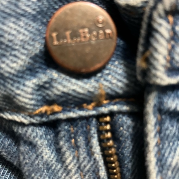 L.L. Bean Relaxed Blue Jeans Classic Everyday Style - Picture 6 of 7